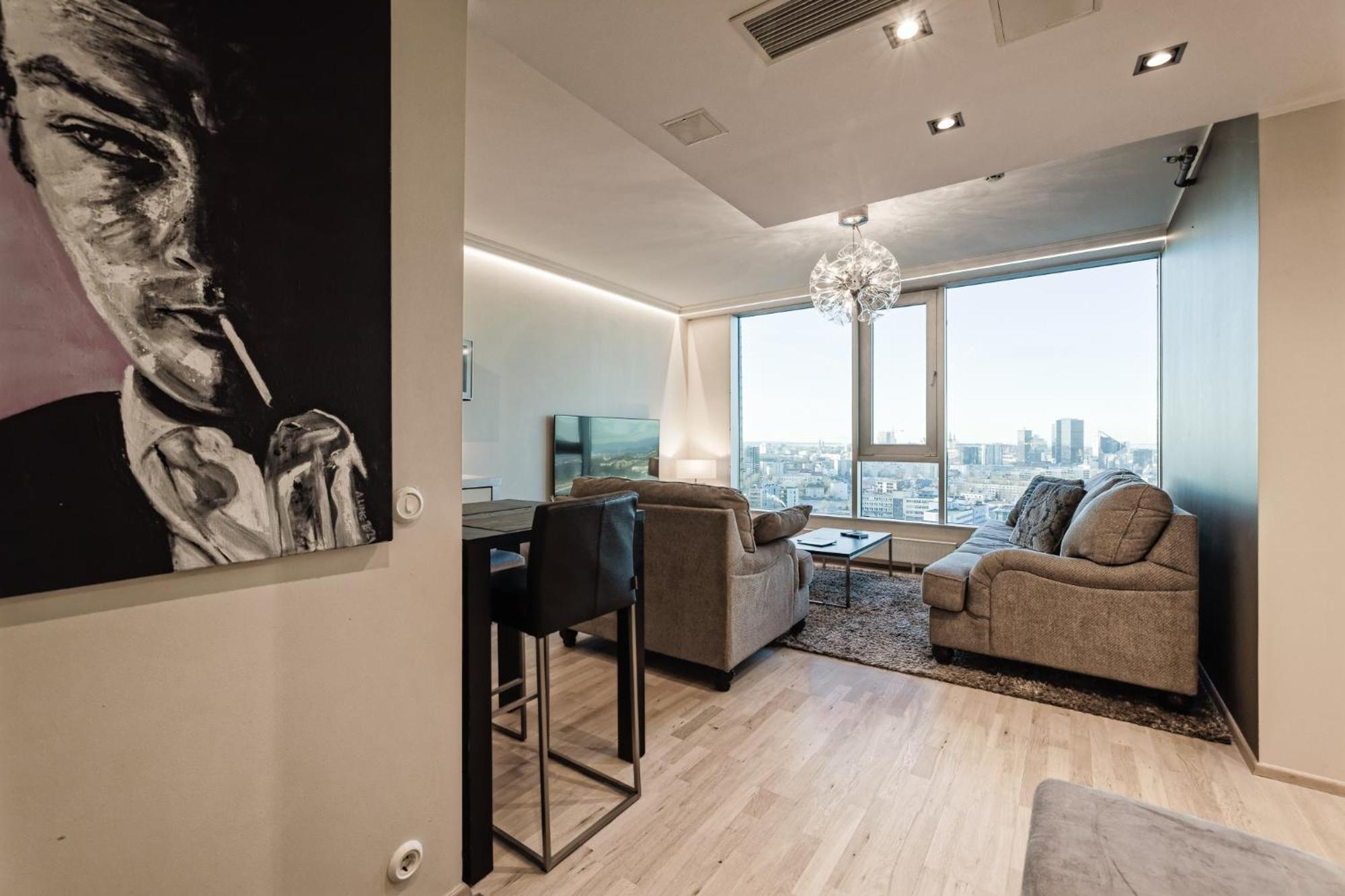 Íbúð Fahle Building, Luxurious, Skyline View Flat Near Centre *